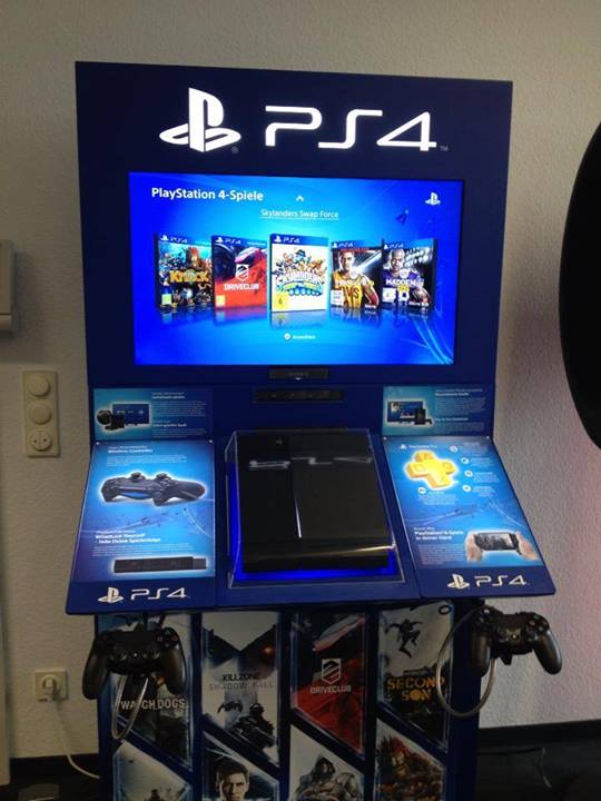 Des bornes d’essai Playstation 4 bientôt en magasin !