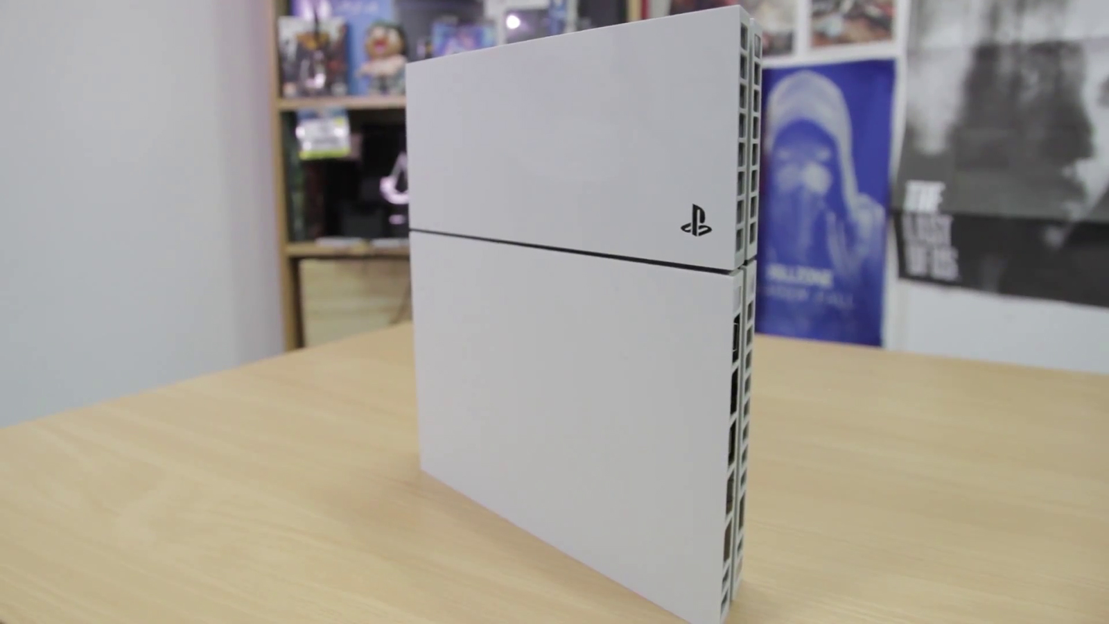 ps4-blanche-1