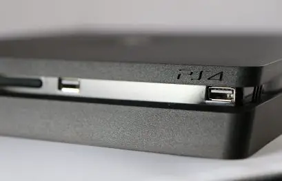 La PS4 SLIM supportera une connexion 5 GHZ en Wifi.