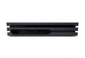 Une interface SATA 3.0 pour le disque dur de la PS4 Pro