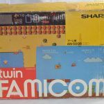 Twin Famicom de Sharp en version complète avec la boite
