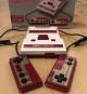 La Famicom Mini, copie conforme de la Famicom de 1983