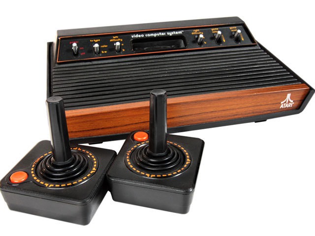 Joystick de l'Atari 2600, un des premiers stick sur console de salon