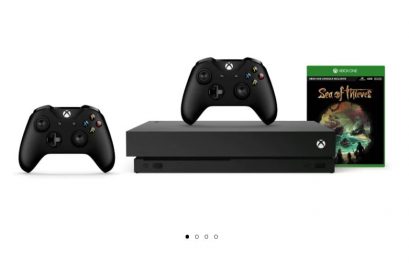 Xbox One X : Microsoft offre une 2e manette et le jeu Sea of Thieves