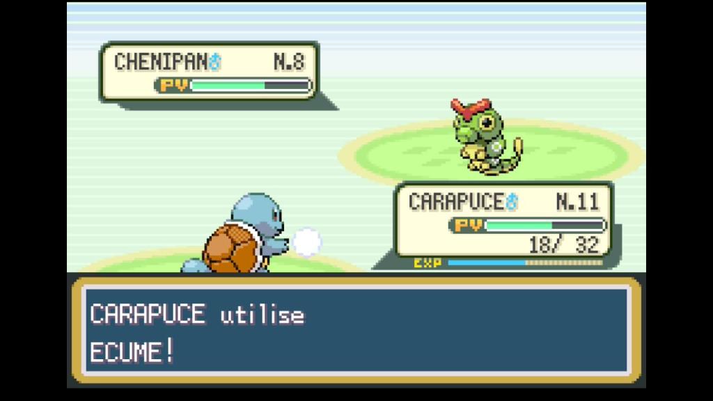 Pokémon Rouge Feu TEST - Combat face à Chenipan